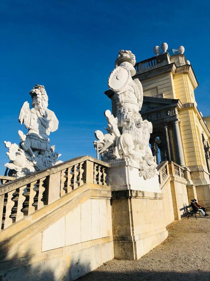 Lovely Nest! Just Beside Schoenbrunn Palace And Zoo! Vienna Exterior photo